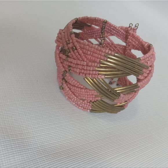 Sonoma Life + Style Coral Pink & Gold Toned Seed Beaded Cuff Fashion Bracelet - Picture 3 of 8